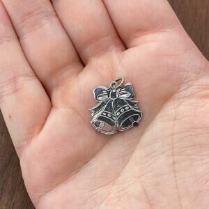 Vintage Wells 925 Sterling Silver Christmas Wedding Bells Pendant Bracelet Charm